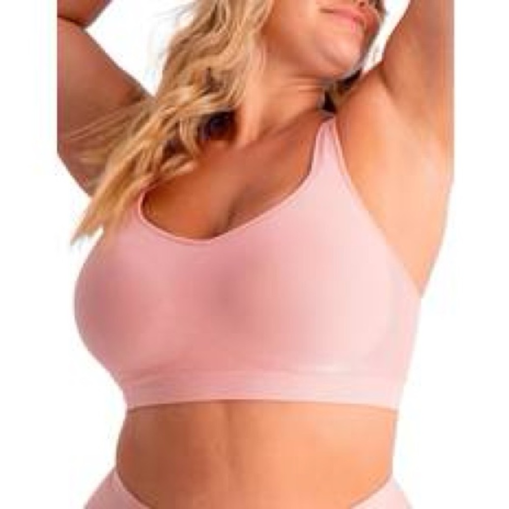 2 Truekind Daily Comfort Wireless Bras